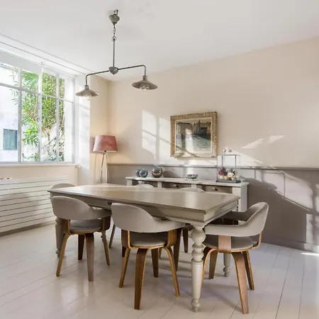 Violette Maison De Charme Au Cœur De St Martin Saint-Martin-de-Ré