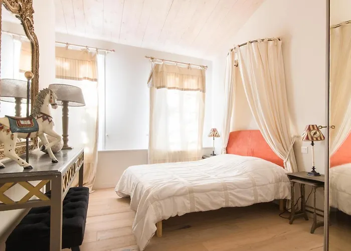 Violette Maison De Charme Au Coeur De St Martin *